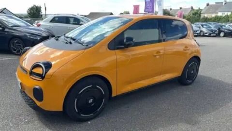 Renault Twingo e-tech electrique 80 ch autonomie urbaine