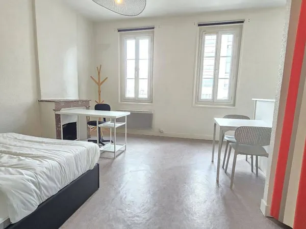Studio 1 pièce 26 m²