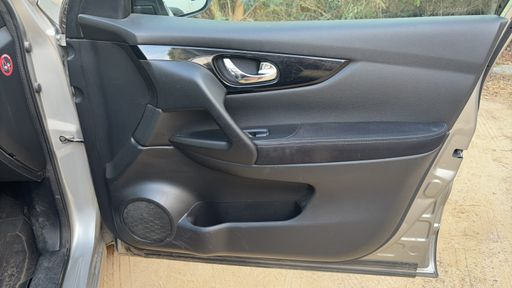 Nissan Qashqai 1.2 DIG-T 115 - N-Connecta – 2016 – 105485 km – Essence – Boîte Manuelle — photo 22