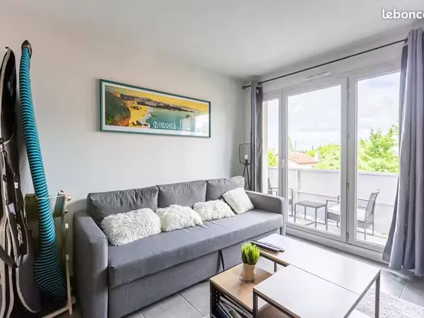 Appartement T2 Tram, Parking couvert, Tram