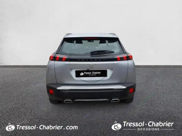 Peugeot 2008 puretech 130 s&amp;s bvm6 allure — photo 4