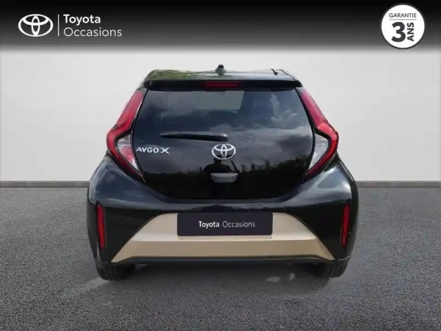 Toyota Aygo X 1.0 vvt-i 72ch design s-cvt — photo 4