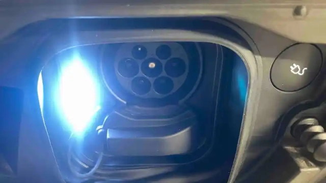 Volvo Ex40 single extended range 252 ch 1edt — photo 40