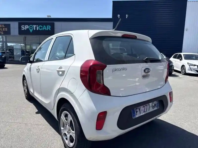 Kia Picanto 1.0 dpi 67ch isg bvm5 — photo 17