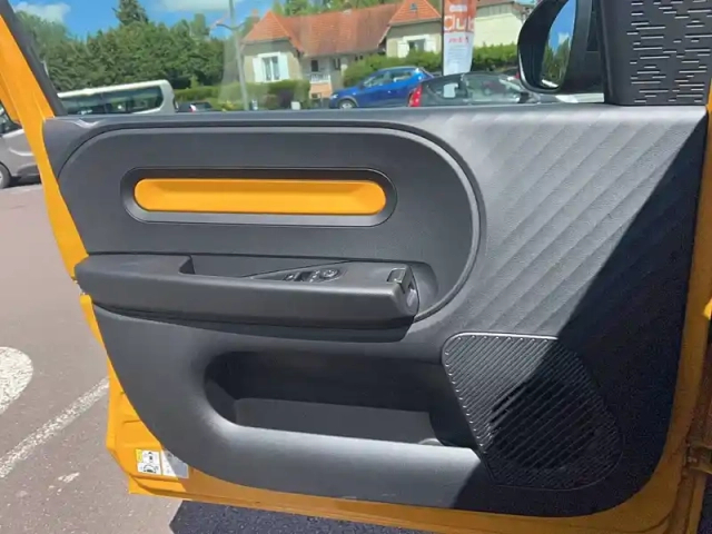 Renault Twingo e-tech electrique 80 ch autonomie urbaine — photo 11