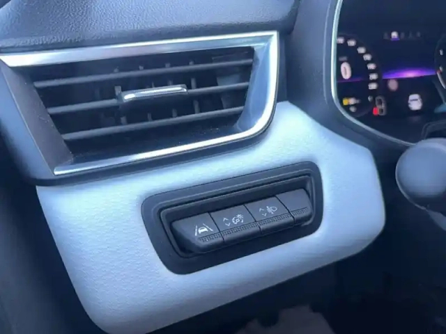 Renault Clio tce 90 - 21n — photo 36