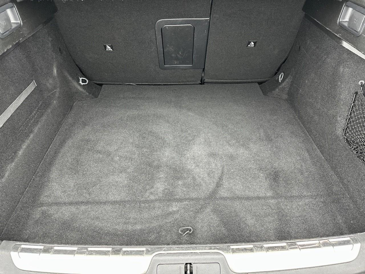 Peugeot 408 puretech 130 ch s&s eat8 gt — photo 6