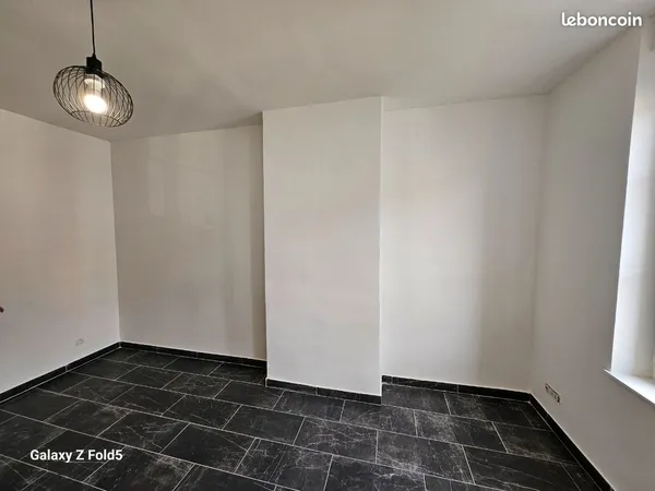 Appartement t2 à louer rénové à Saint-Quentin