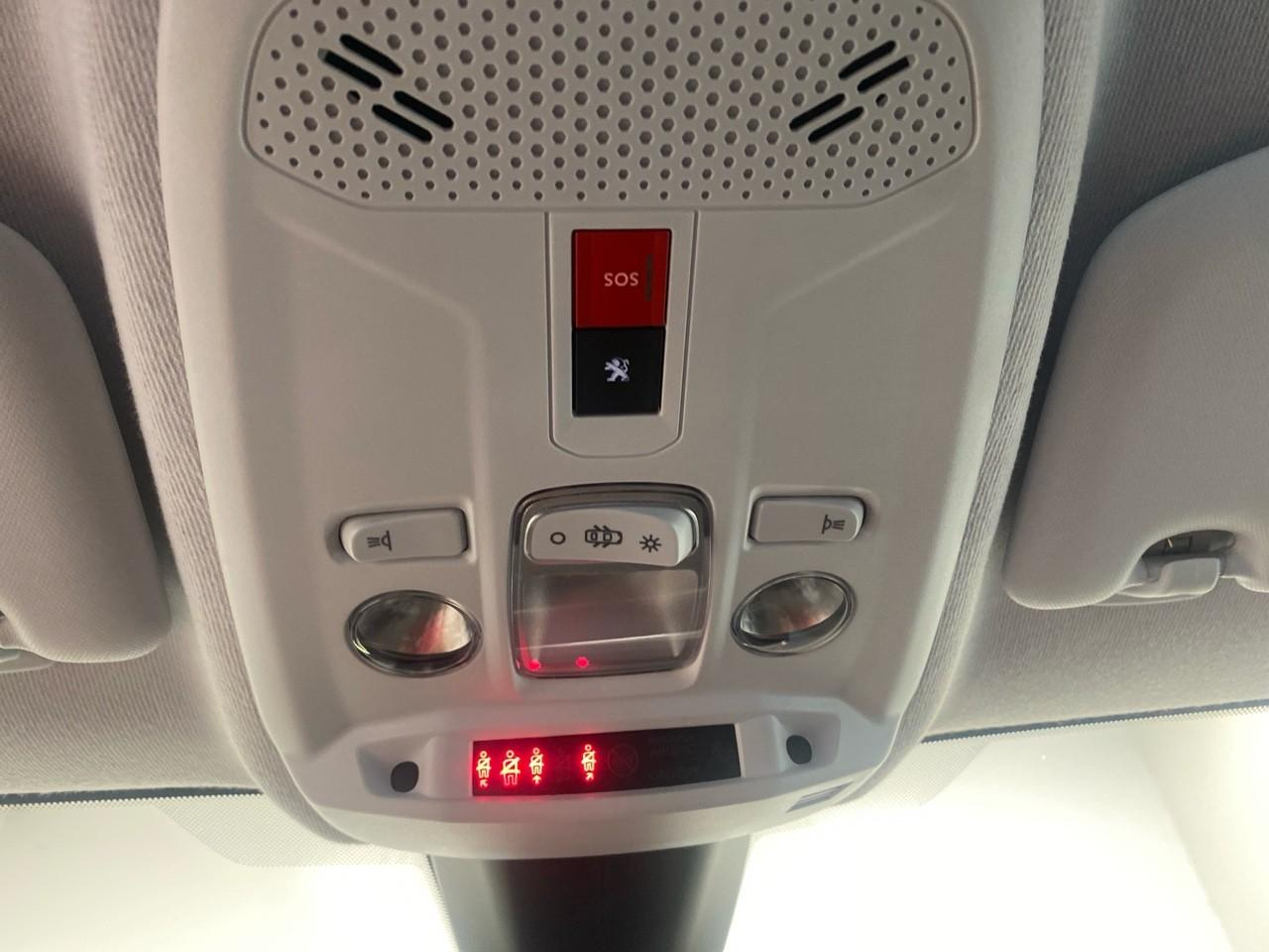 Peugeot 208 puretech 100 s&s bvm6 allure — photo 16