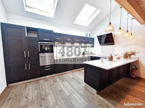 Duplex 3 pièces 123 m²