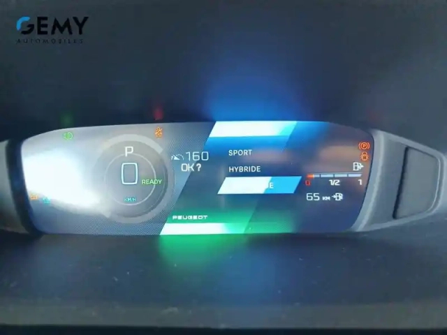 Peugeot 308 plug-in hybrid 195 ch e-dcs7 — photo 19