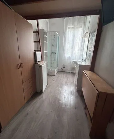 Location, petit studio pour étudiant à Grenoble