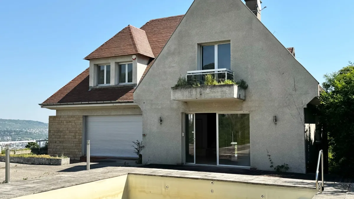 Photo 46