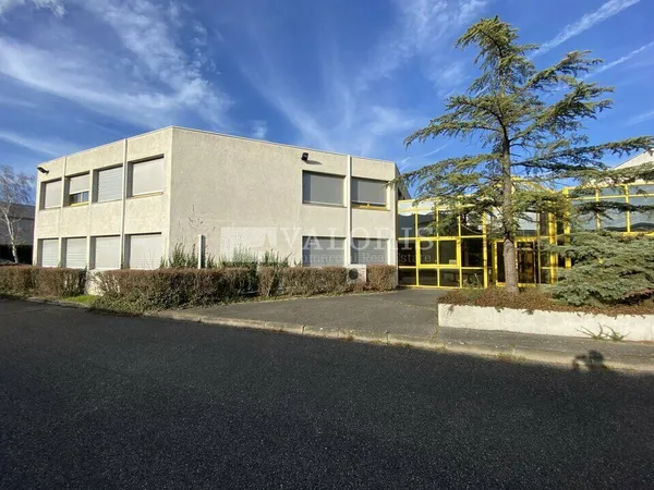 LOCAL D'ACTIVITE - ATELIER à LOUER