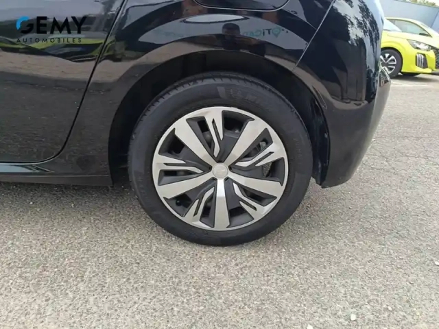 Peugeot 208 bluehdi 100 s&amp;s bvm6 — photo 11