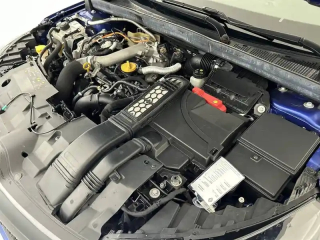 Renault Megane mégane iv berline tce 205 energy edc — photo 7