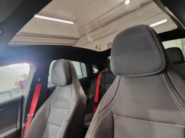 Mercedes Cla 350 4matic avec technologi — photo 12
