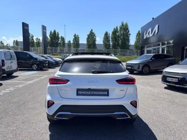 Kia Xceed 1.6 gdi 141ch phev lounge dct6 — photo 6