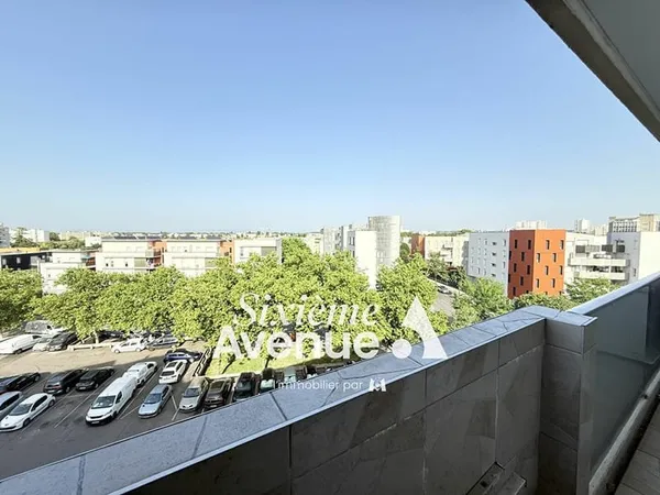 Appartement Vaulx En Velin 4 pièce(s) 72 m2