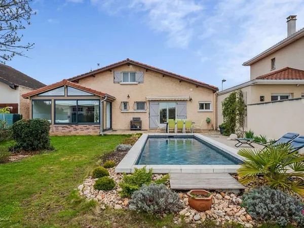 Maison 4 pièces 121 m²
