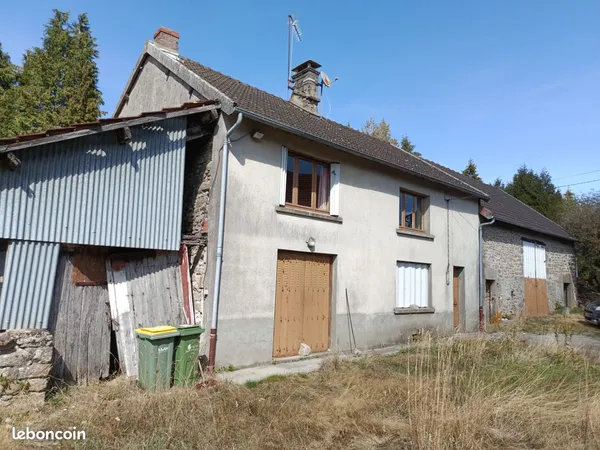 Corps de ferme aménagé à rénover