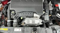 Peugeot 2008 1.2 PureTech 130ch S&S GT EAT8 — photo 20
