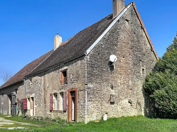 Maison 2 pièces 82 m²