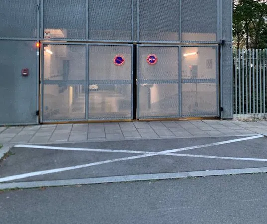 Place parking sous-sol - Massy Atlantis 7min gare à pied/accès badge