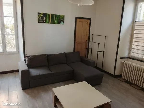 Appartement jardin terrasse rez chaussée Centre ville Fontenay-le-Comte