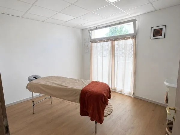 Salle de soin 12m² à louer / Cabinet médical/paramédical