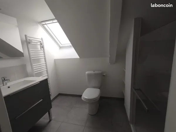 Studio 1 pièce 23 m²