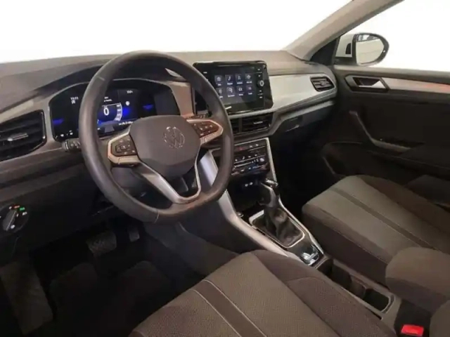 Volkswagen T-Roc 1.5 tsi evo2 150 start/stop dsg7 vw edition — photo 9