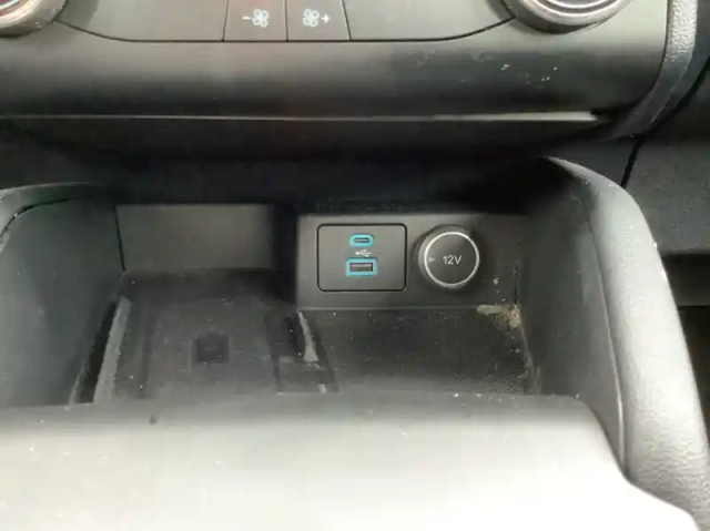 Ford Kuga 1.5 ecoblue 120ch titanium bva — photo 20