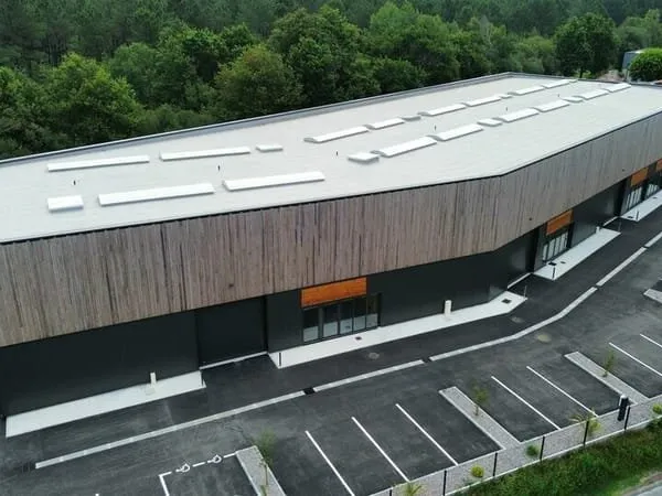 Bureaux 1662 m²