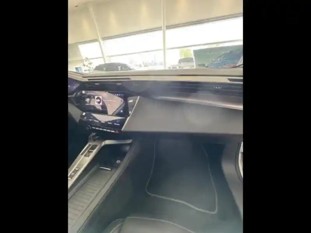 Peugeot 408 electrique 210ch gt exclusive (58kwh) — photo 10