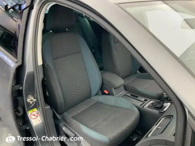 Volkswagen Golf 1.5 etsi opf 150 dsg7 style 1st — photo 9