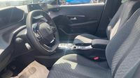 Peugeot 208 1.2 Hybrid 145ch Allure e-DCS6 — photo 12