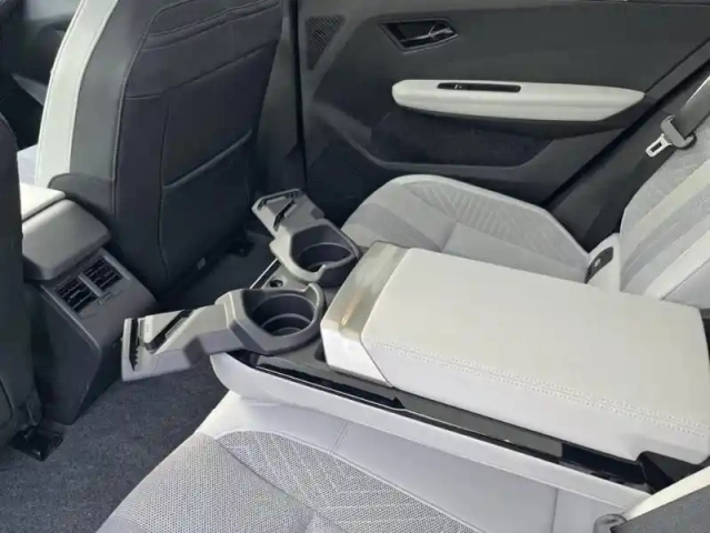 Renault Scenic 220 ch grande autonomie techno iconic 5p — photo 18