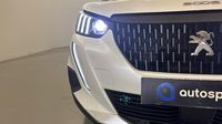 Peugeot 2008 1.2 PureTech 130ch S&S GT EAT8 — photo 17