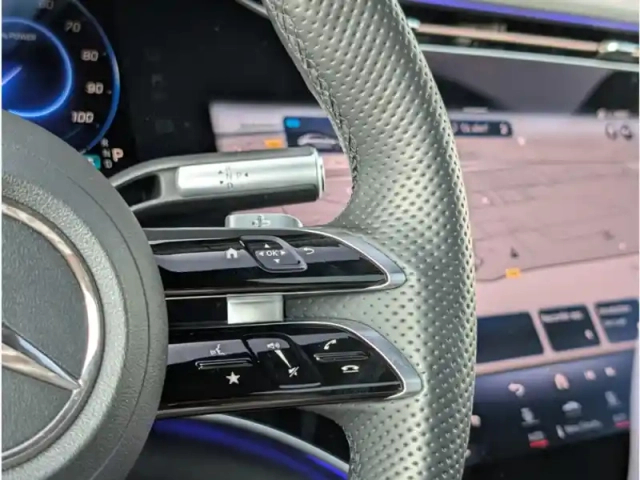 Mercedes Classe S eqs 450+ berline amg line — photo 4
