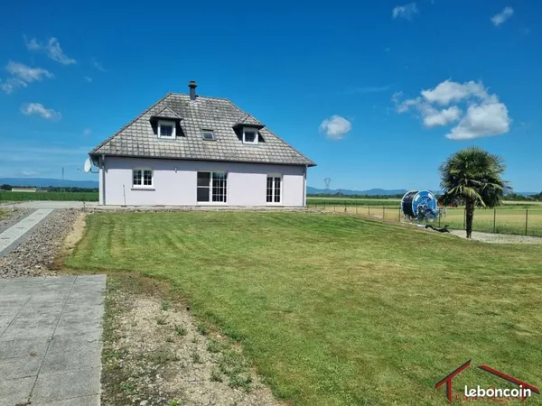 Propriété 4 pièces 145 m²