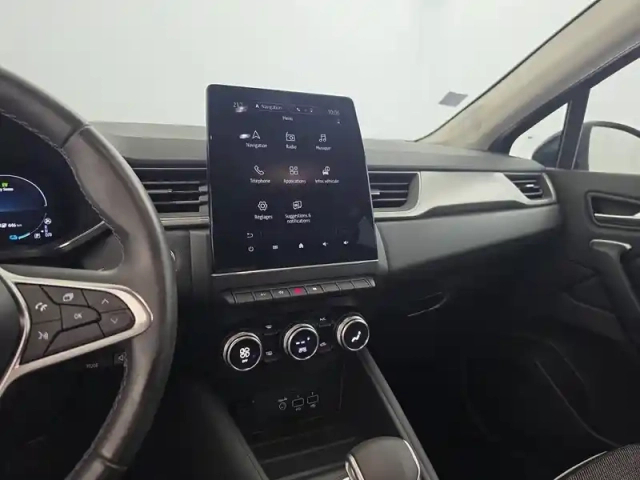 Renault Captur e-tech plug-in 160 — photo 218