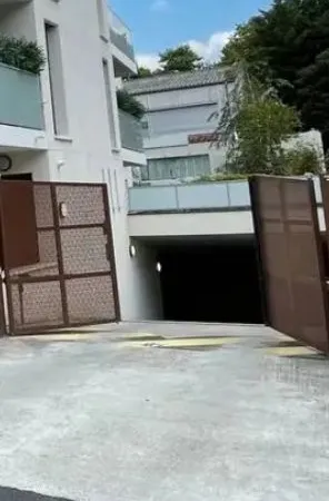 Loue GARAGE FERMÉ Toulouse Busca-Crampel