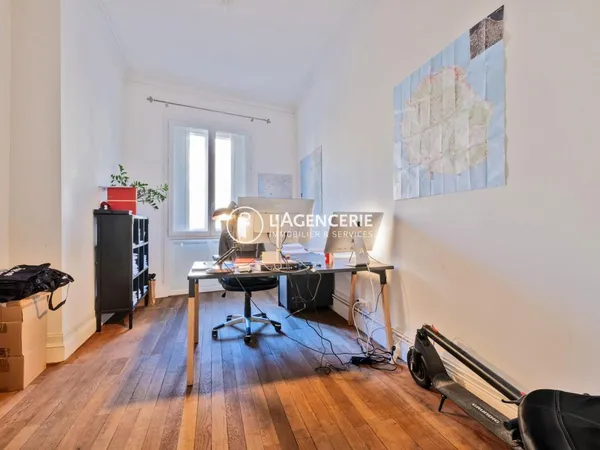 Loue bureau