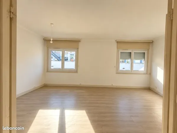 Appartement T2 59 m² balcon - Tours centre rue Michelet