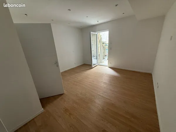 Location t1 refait à neuf clim