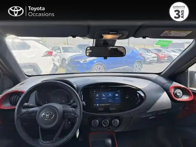 Toyota Aygo x 1.0 vvt-i 72ch design s-cvt my24 — photo 8