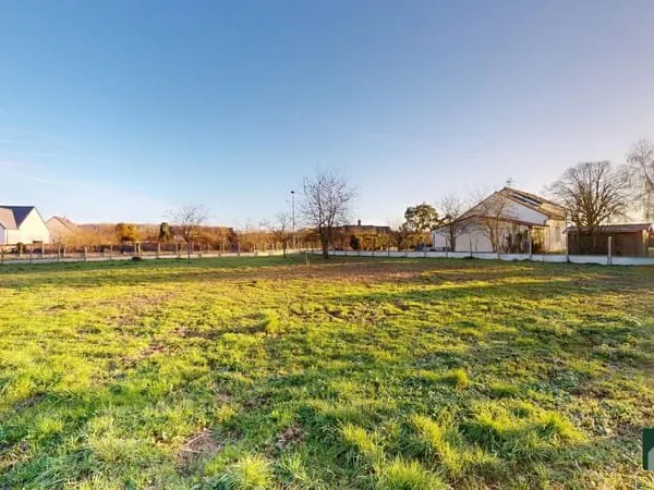 Terrain a batir hors lotissement 769m²