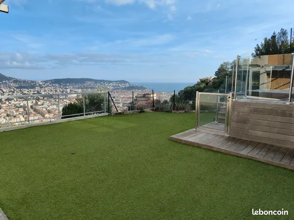 Appartement 4 pièces, terrasse, vue mer&ville