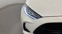 Toyota Yaris 116h Design 5p MY22 — photo 17